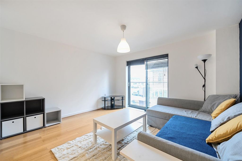 Property photo 2 of 12 Nw3Apxemckutfg-20Wz_Ca.Jpg