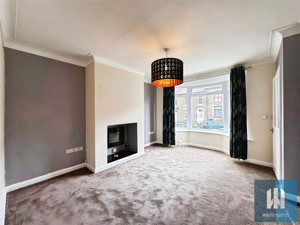 Property photo 2 of 12 Picture No. 04