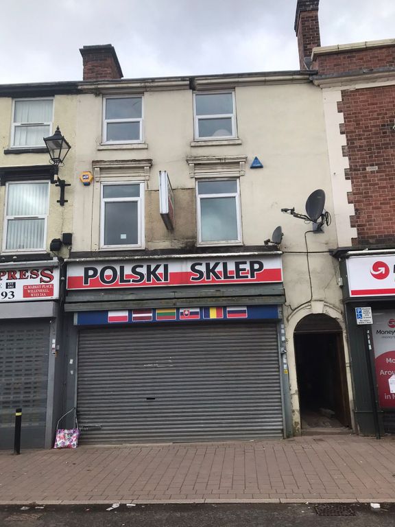 Property photo 2 of 11