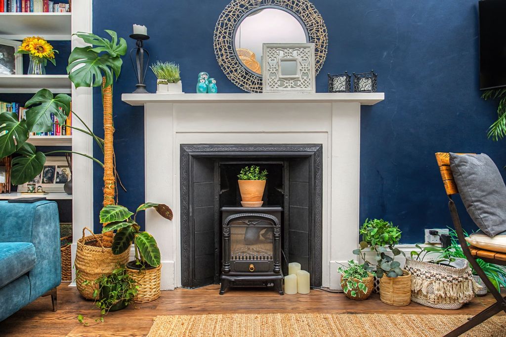 Property photo 3 of 13 4922803