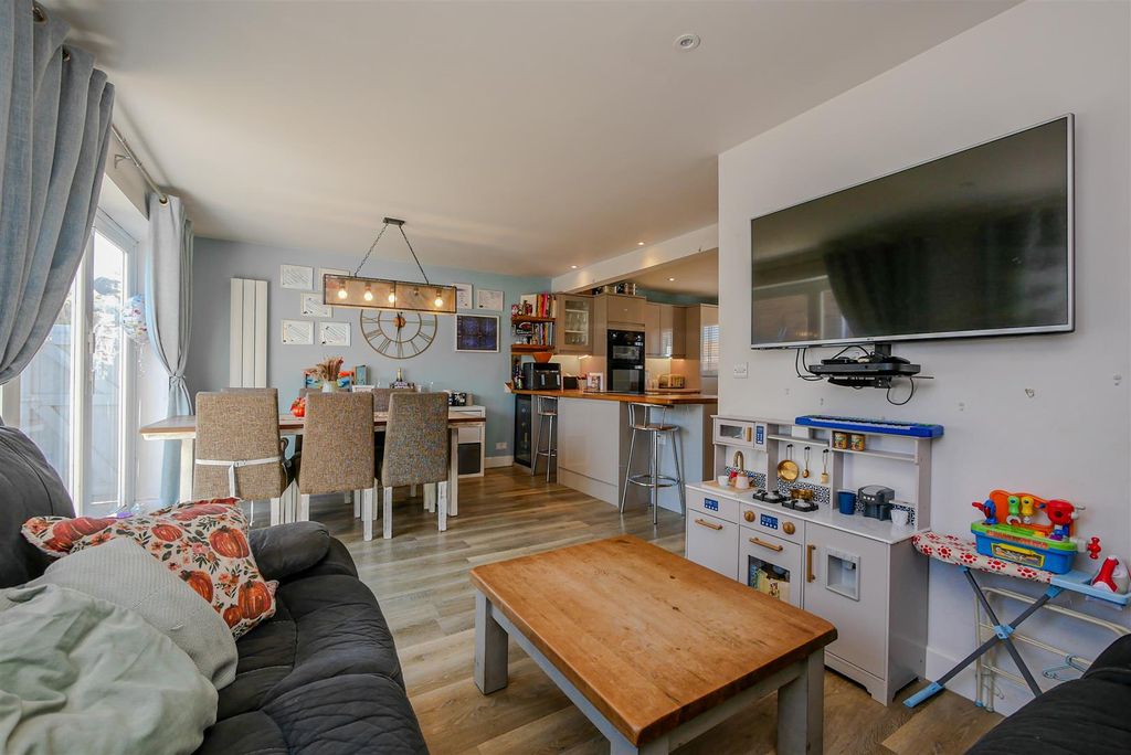 Property photo 3 of 15 Kitchen/Dining/Living Room