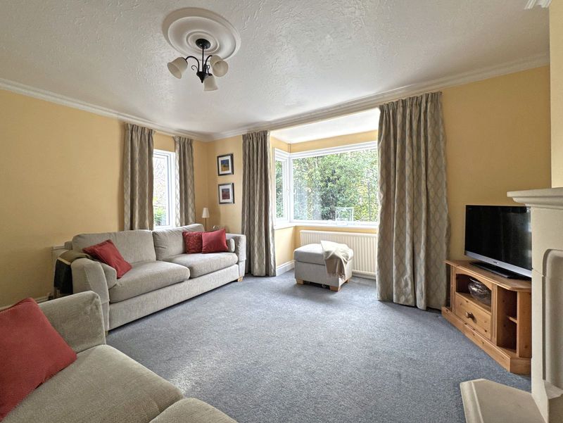 Property photo 3 of 17 Photo 13