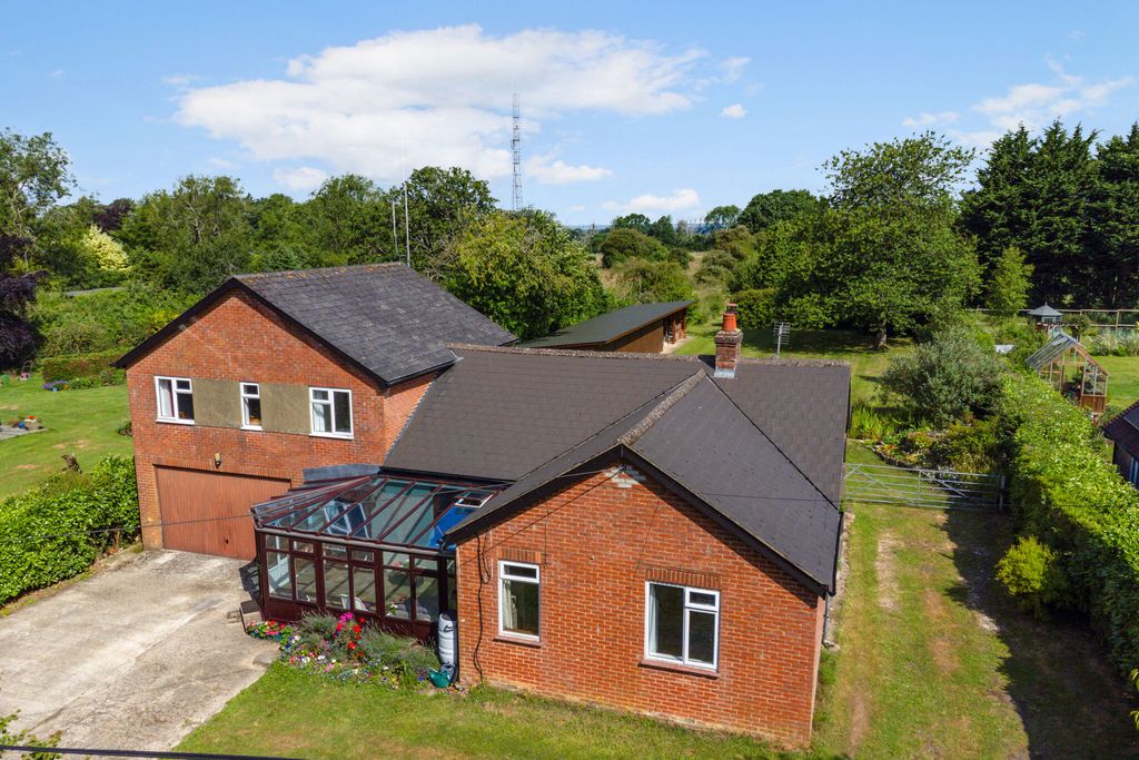 Property photo 1 of 13