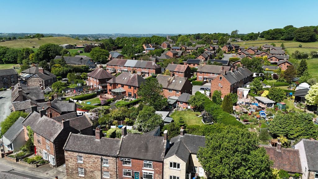 Property photo 2 of 24