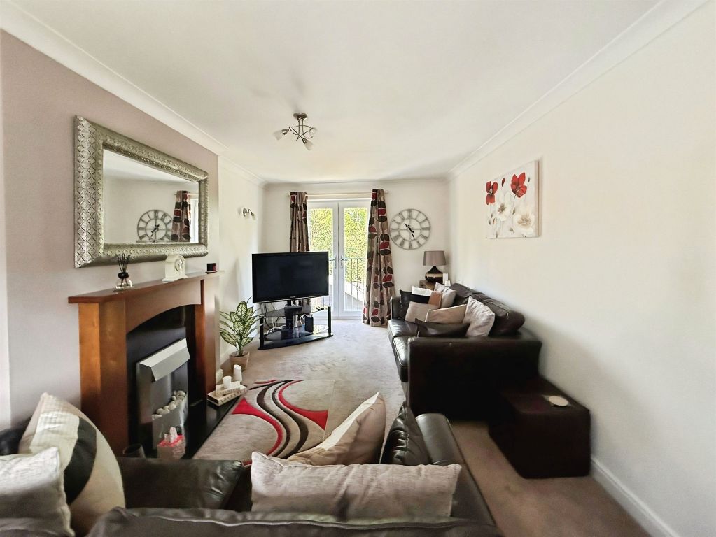 Property photo 3 of 10