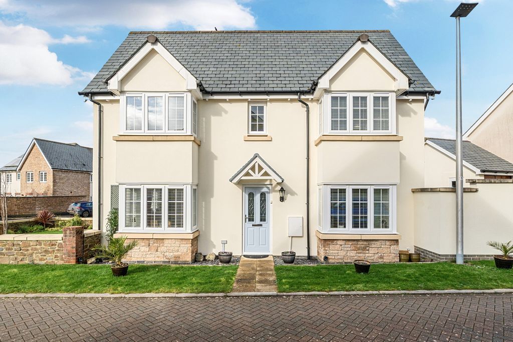 Property photo 1 of 20 1414789-1-698F4878A9938-Arw-3