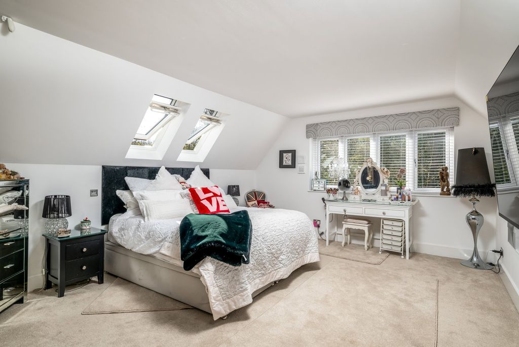 Additional image 23 of 6 bed detached house for saleWilbury Road, Letchworth Garden City SG6