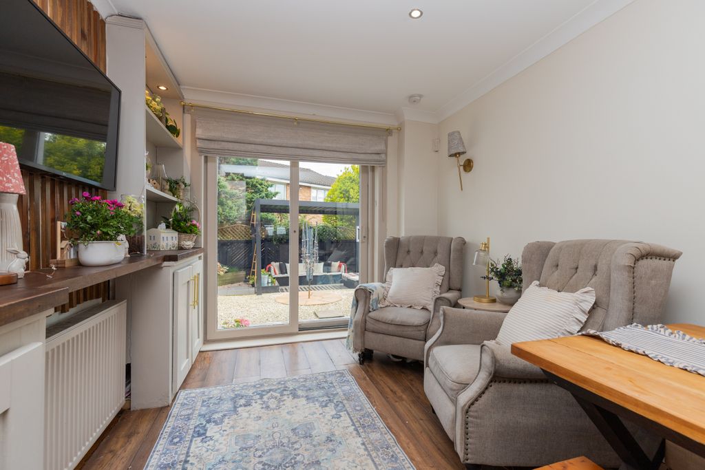 Additional image 13 of 4 bed detached house for saleFischer Gardens, Paisley, Renfrewshire PA1