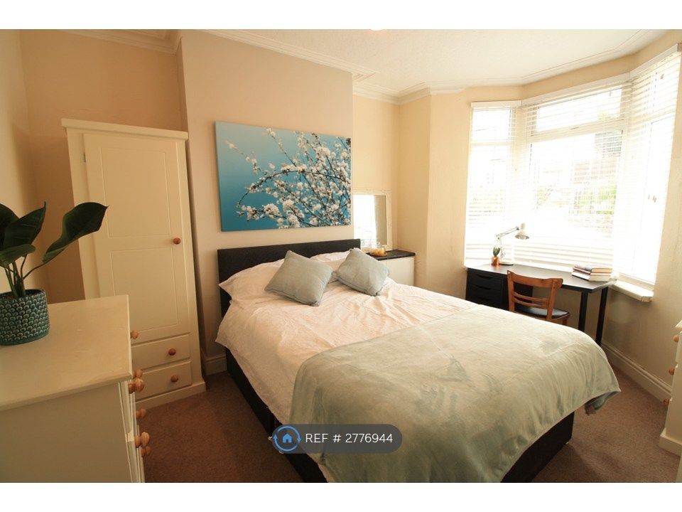 Property photo 3 of 5