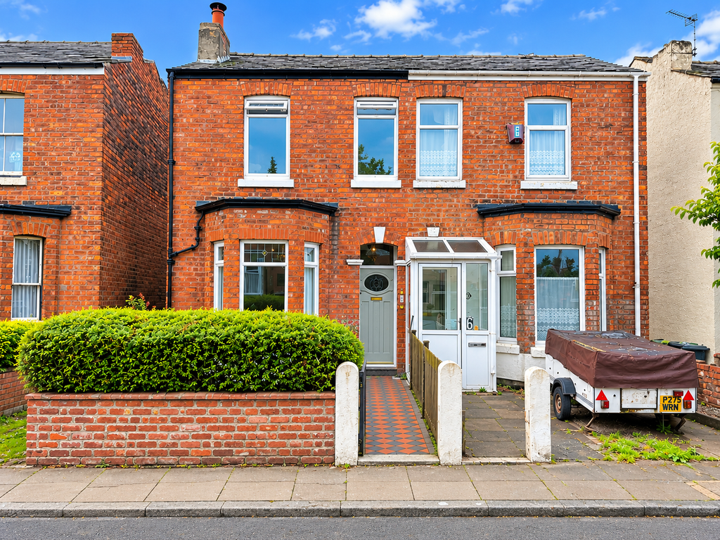Property photo 1 of 19 External