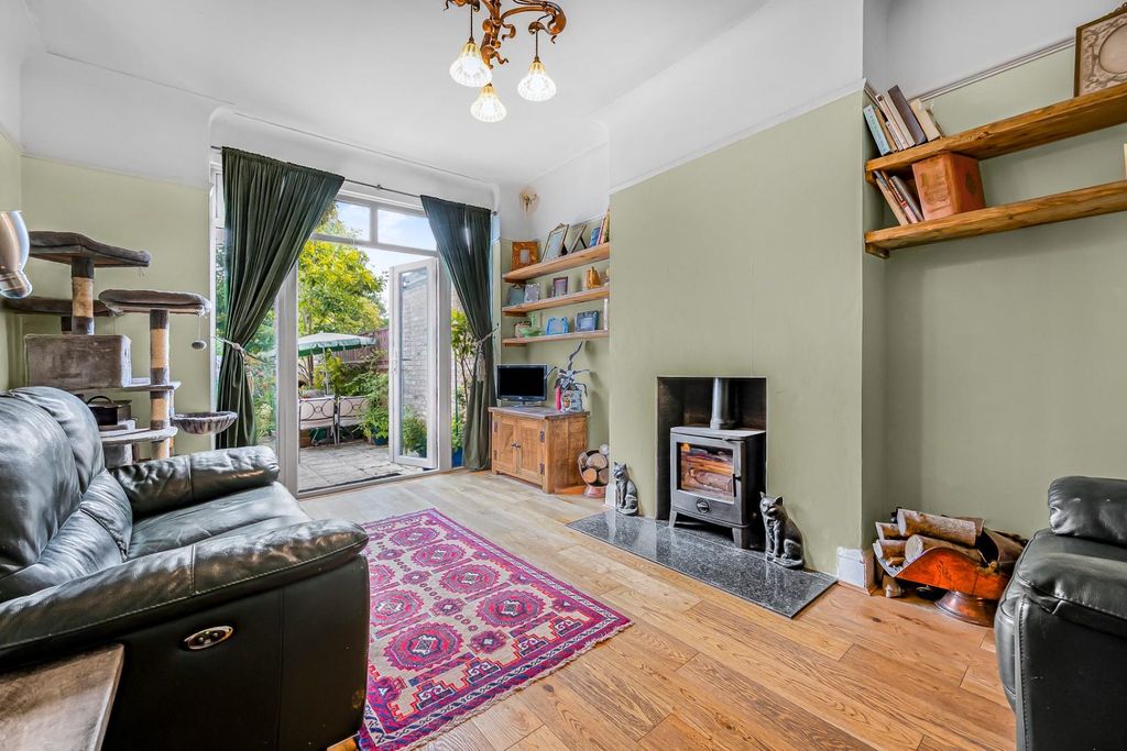 Property photo 3 of 16 Reception Two