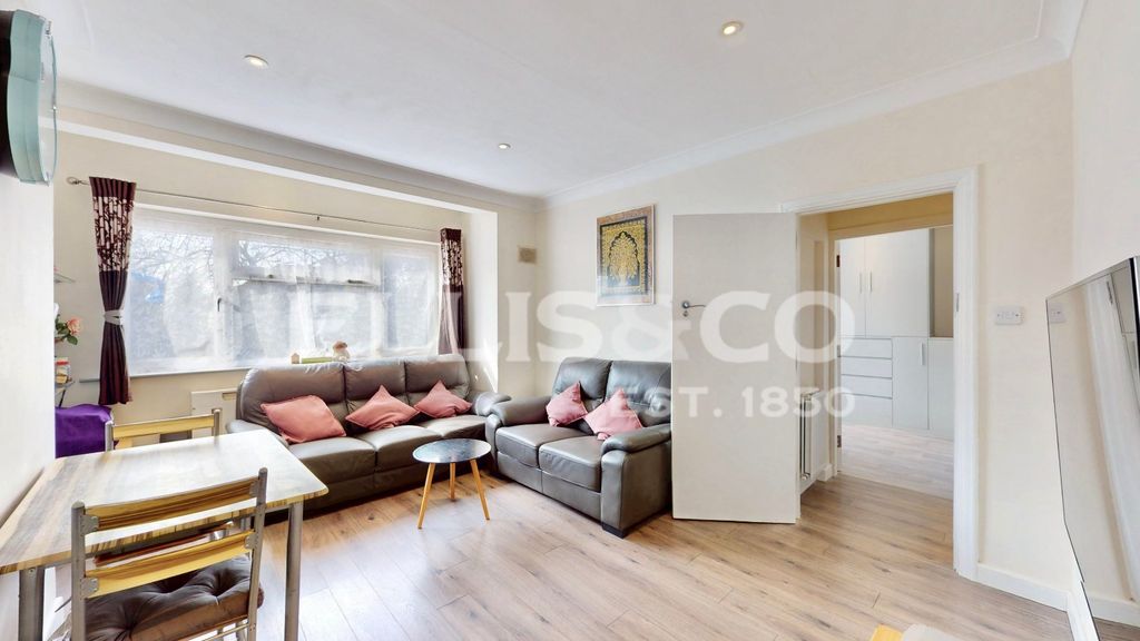 Property photo 1 of 21 Picture No. 42