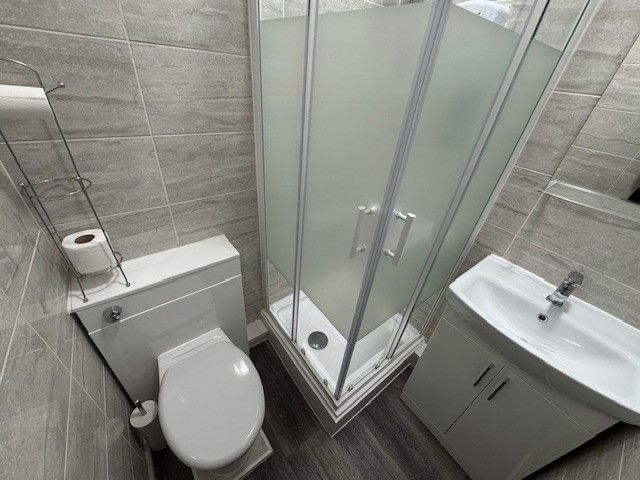 Property photo 3 of 3