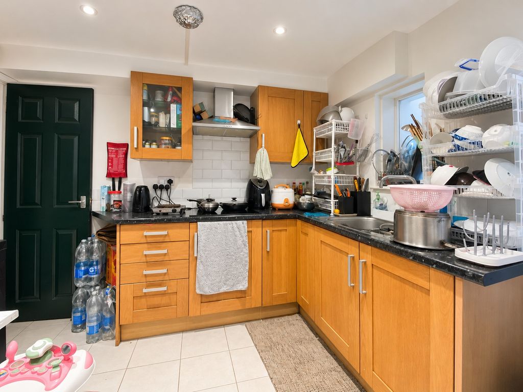 Property photo 3 of 12 Photo