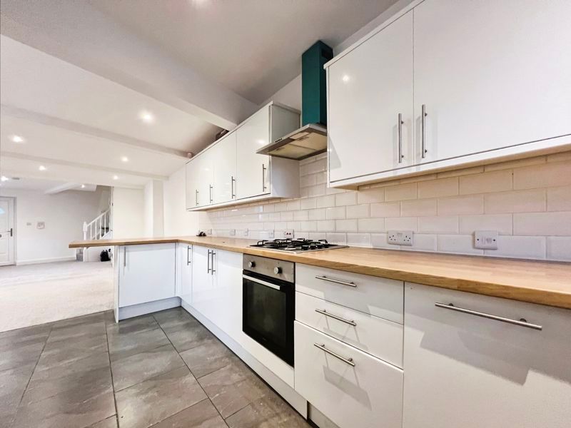 Property photo 2 of 15 Kitchen
