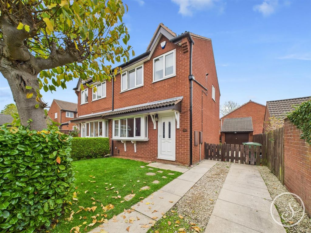 Property photo 1 of 20 External