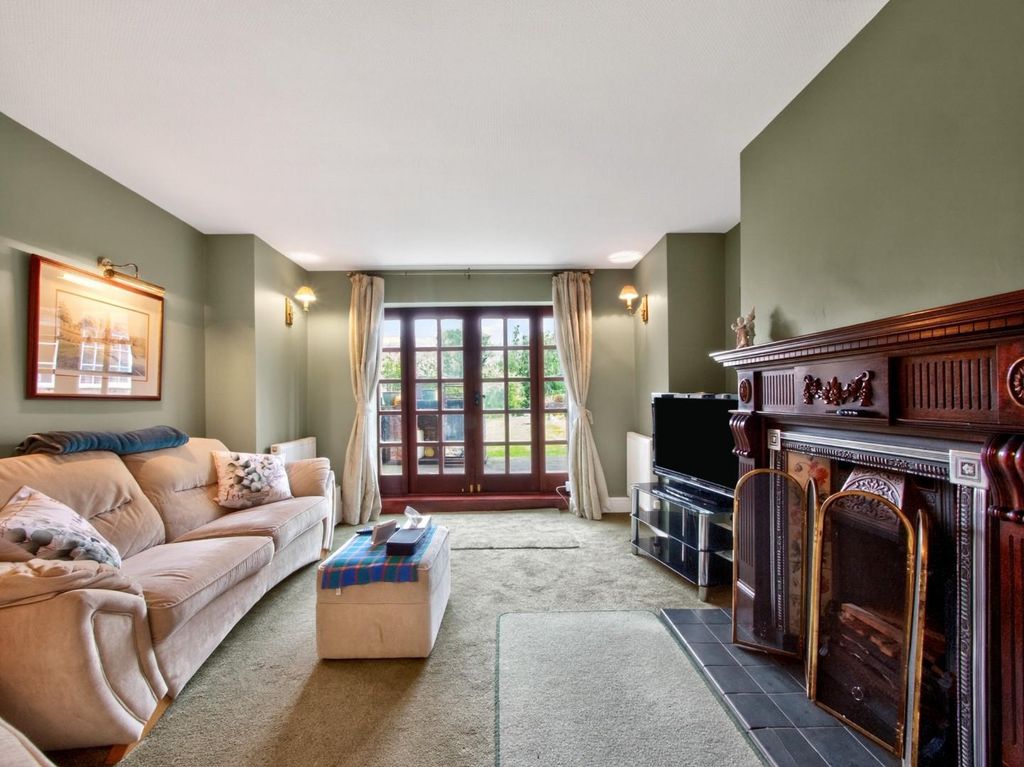 Property photo 2 of 24 Pnmb1633.Jpg