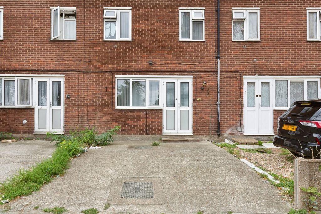 Property photo 1 of 17 Photo