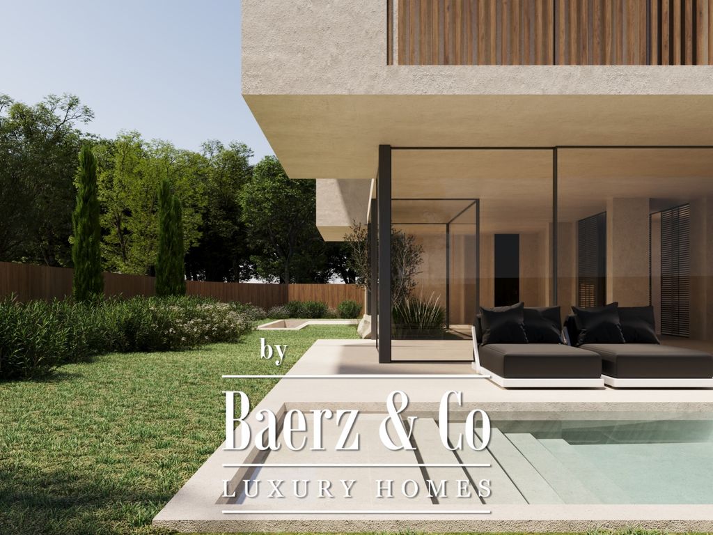 Property photo 2 of 35