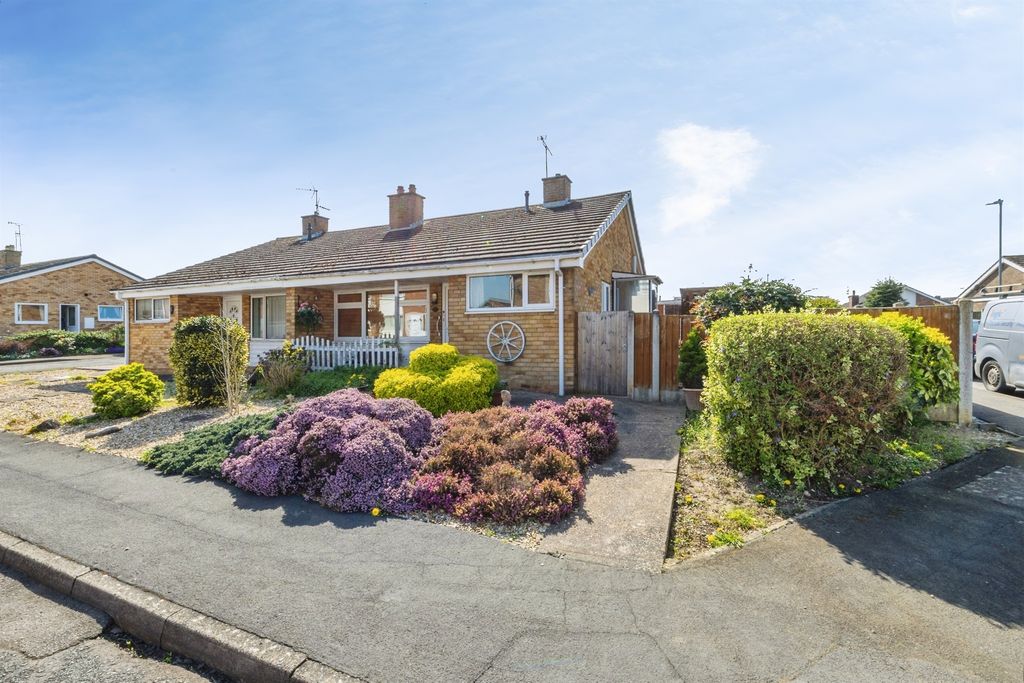 Property photo 1 of 14