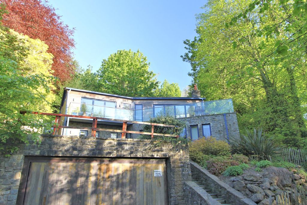 Property photo 3 of 18