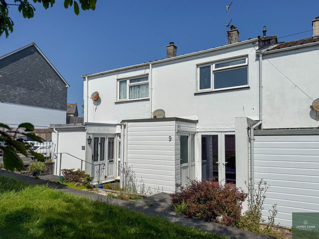 Property photo 1 of 19