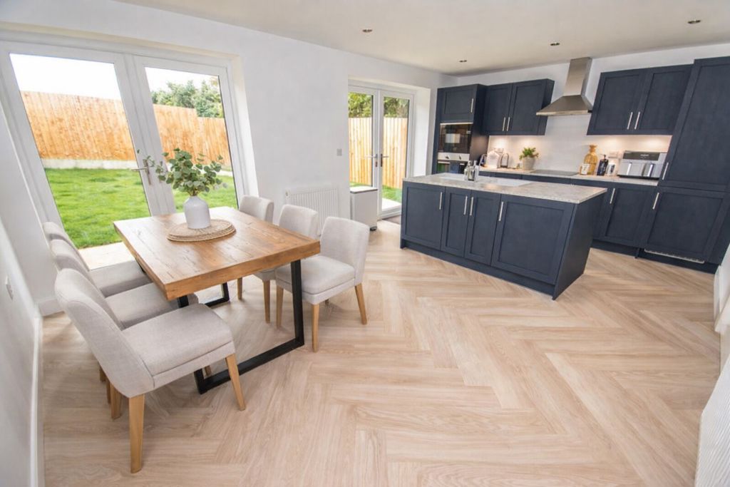 Property photo 2 of 7 Photo 4