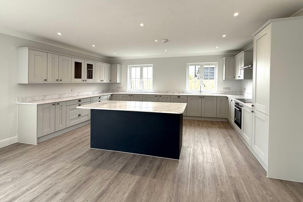 Property photo 2 of 22 Photo 6