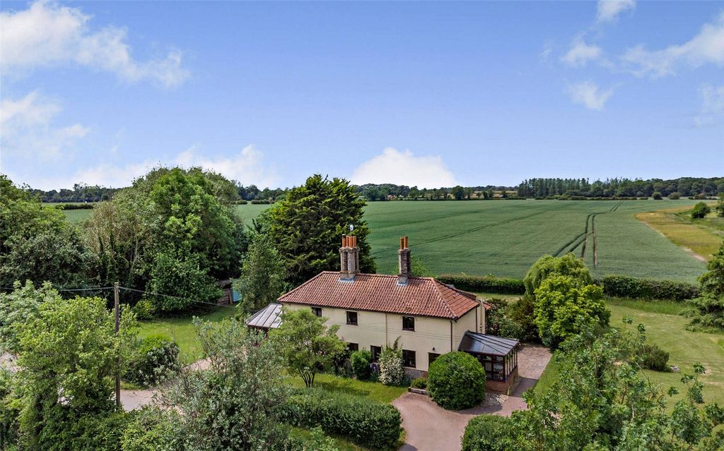 Property photo 2 of 17 Aerial