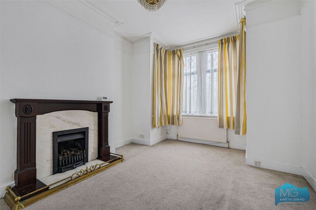 Property photo 2 of 19 Picture No. 36