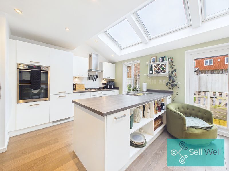 Property photo 3 of 21 Kitchen/Diner