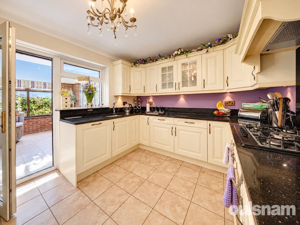 Property photo 3 of 28 Picture No. 25