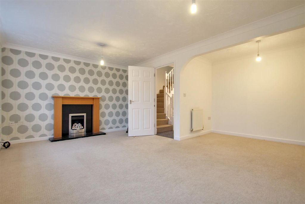 Property photo 2 of 19 Img_2709.Jpg