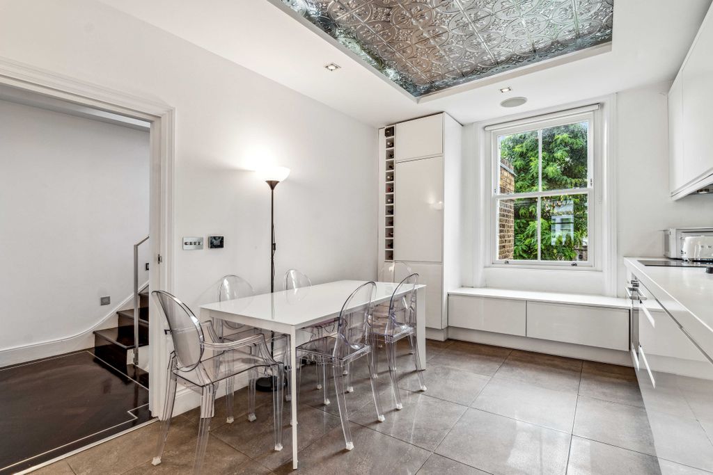 Property photo 2 of 15 10.Jpg