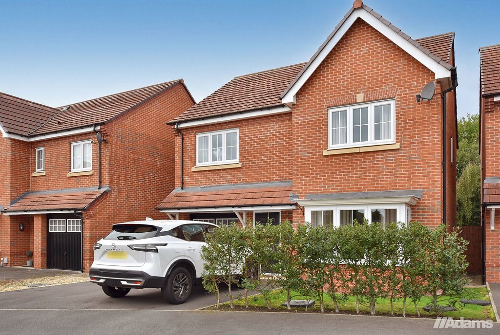 Property photo 2 of 26