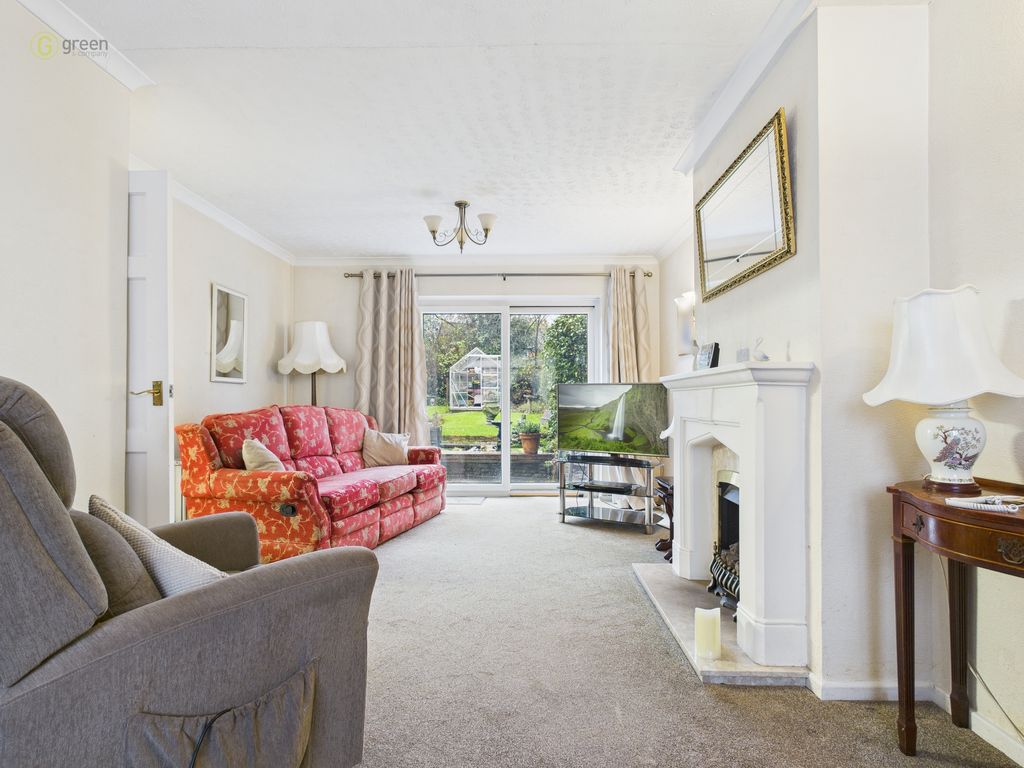 Property photo 2 of 31