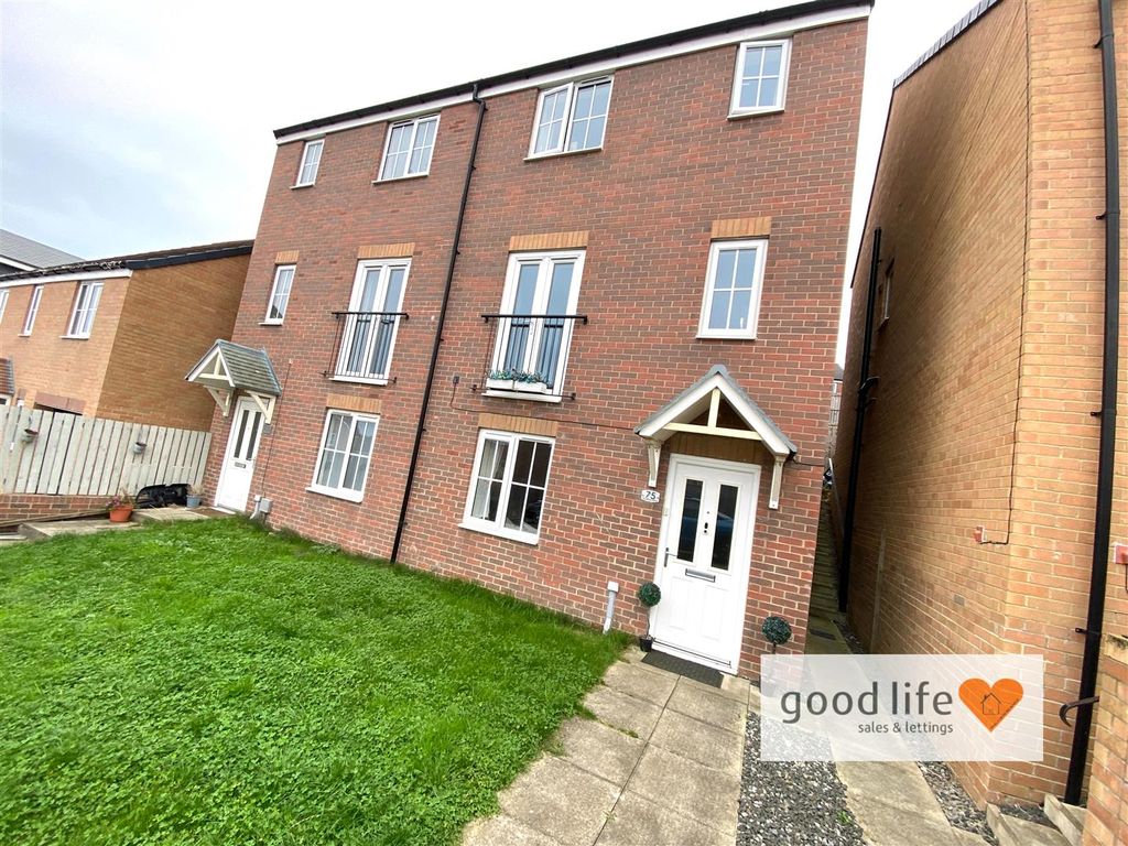 Property photo 1 of 17 20251016_124207033_Ios75Woodham.Jpg