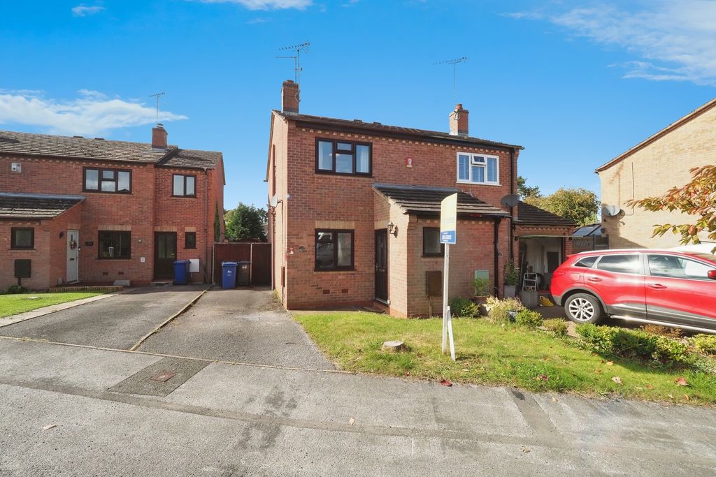 Property photo 1 of 17 Front