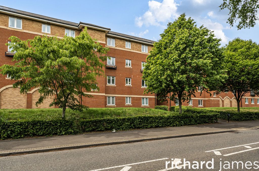Property photo 1 of 12 373B50F74d41486290c0d65E6F6d19Fc