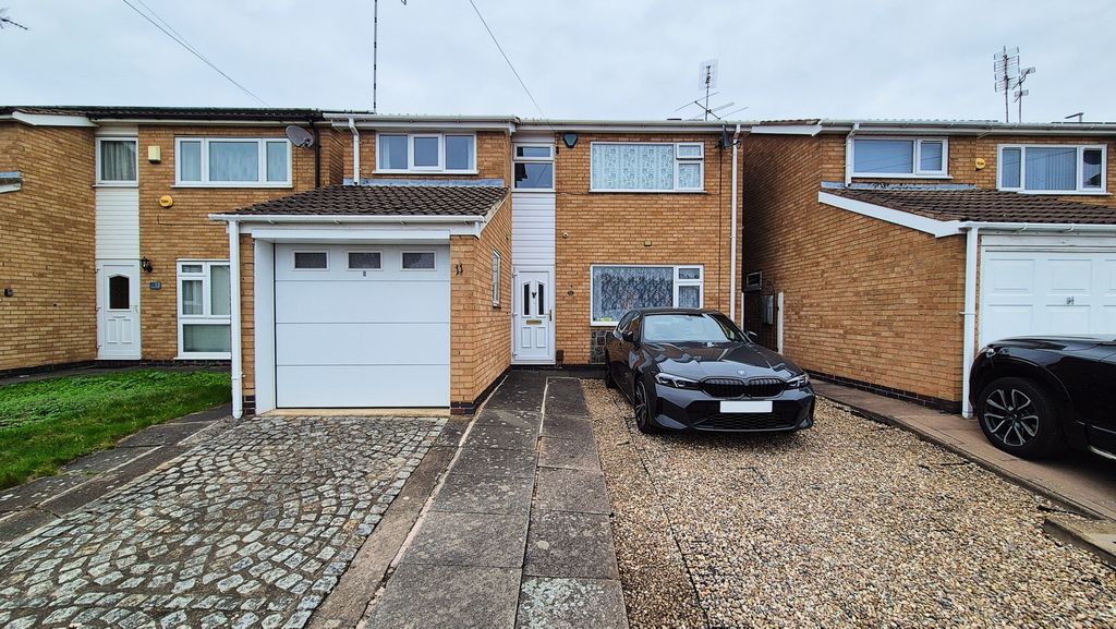 Property photo 1 of 27 Photo 1