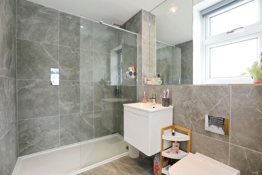 Additional image 11 of 4 bed detached house for saleStick Hill, Edenbridge TN8