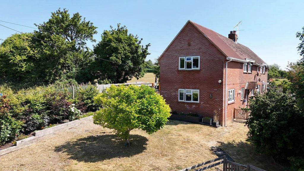 Property photo 1 of 15 Picture No. 23