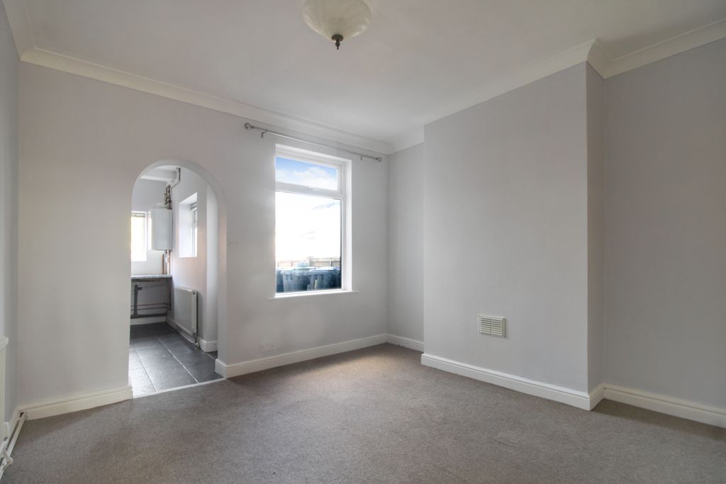 Property photo 2 of 10 Img_4852