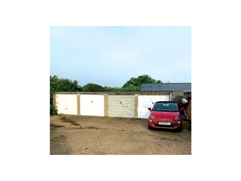 Property photo 1 of 1