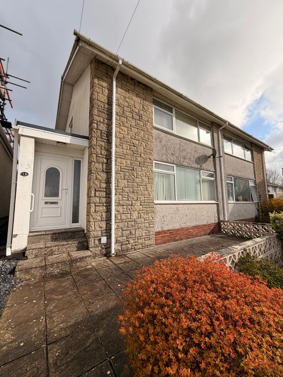 Property photo 1 of 10 Front Of Dwelling