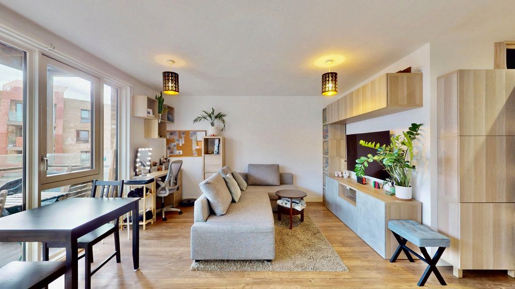 Property photo 1 of 20 Picture No. 27