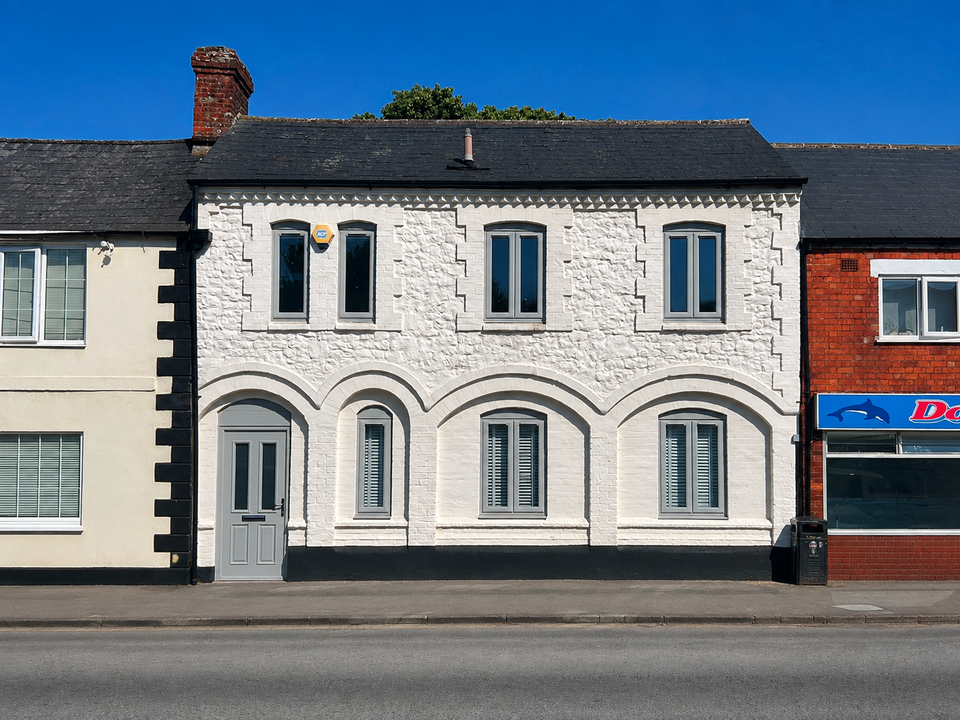 Property photo 2 of 10 Theoldfront