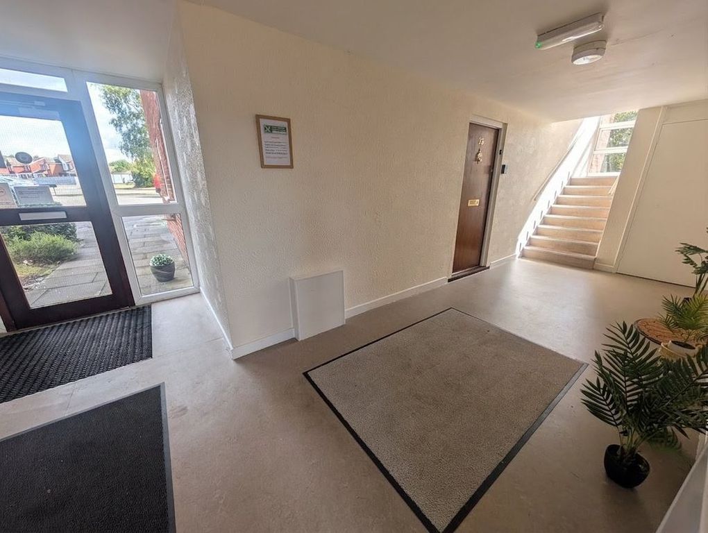 Property photo 2 of 12 Photo 11