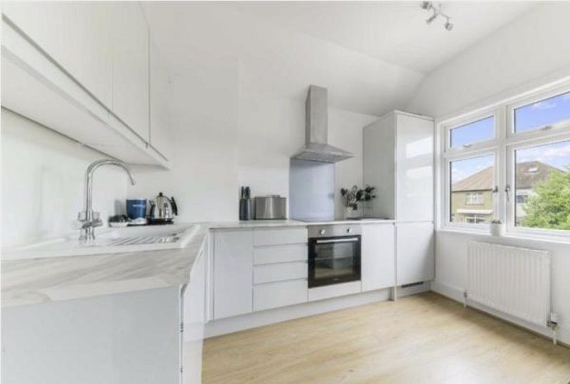 Property photo 3 of 3