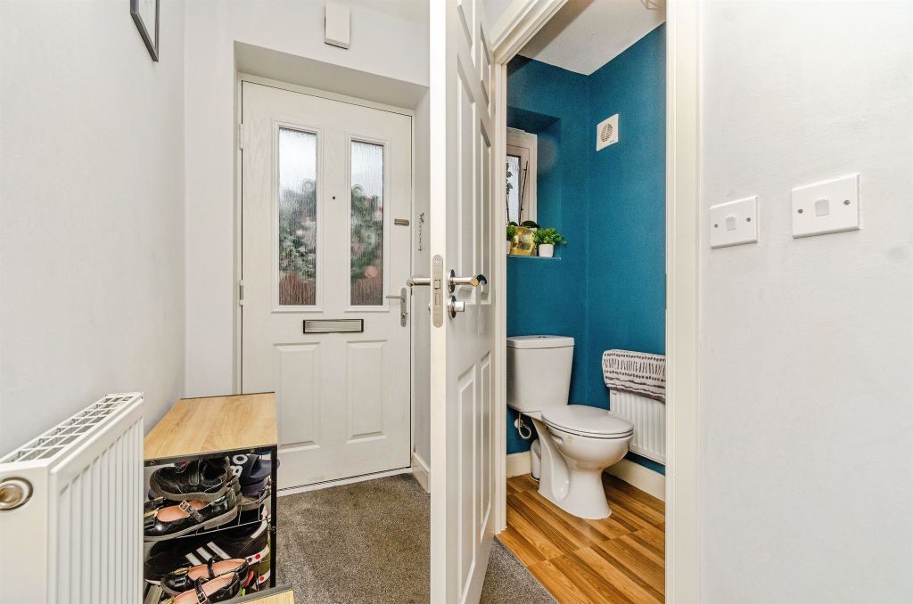 Property photo 2 of 16